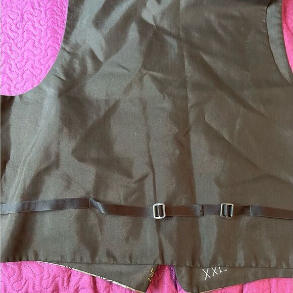Brandon Michael XXL sage green vest - satin black back - Picture 4 of 6